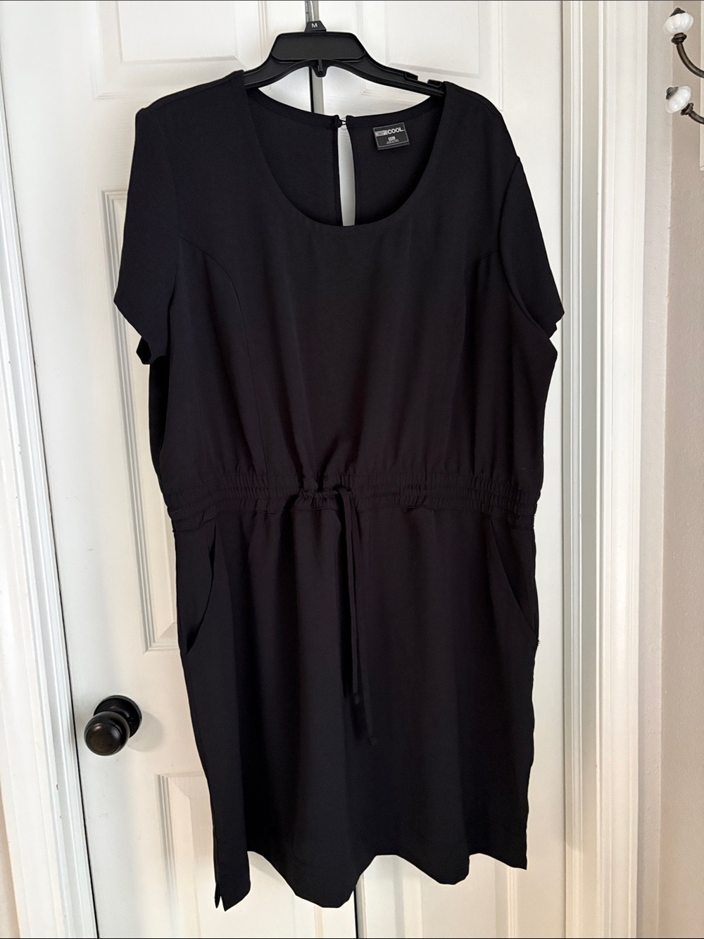 Express Black Short-Sleeve Midi Drawstring Waist Dress